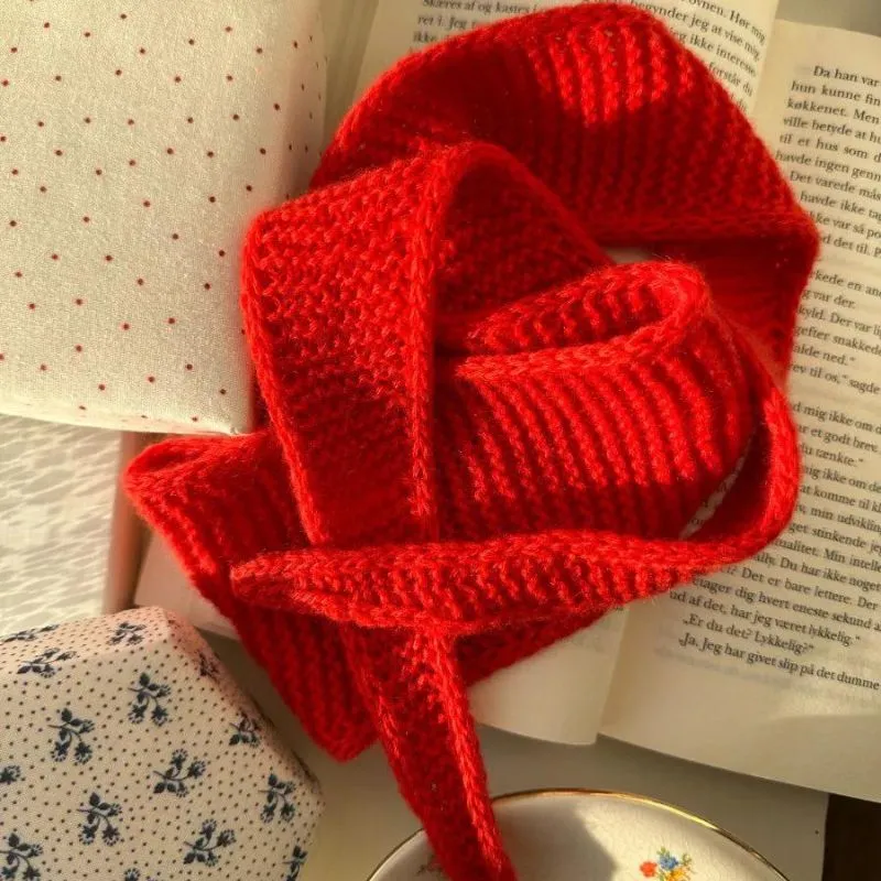 Sophie Scarf by PetiteKnit Bundle Yarn and Physical Pattern (Not a digital pattern)
